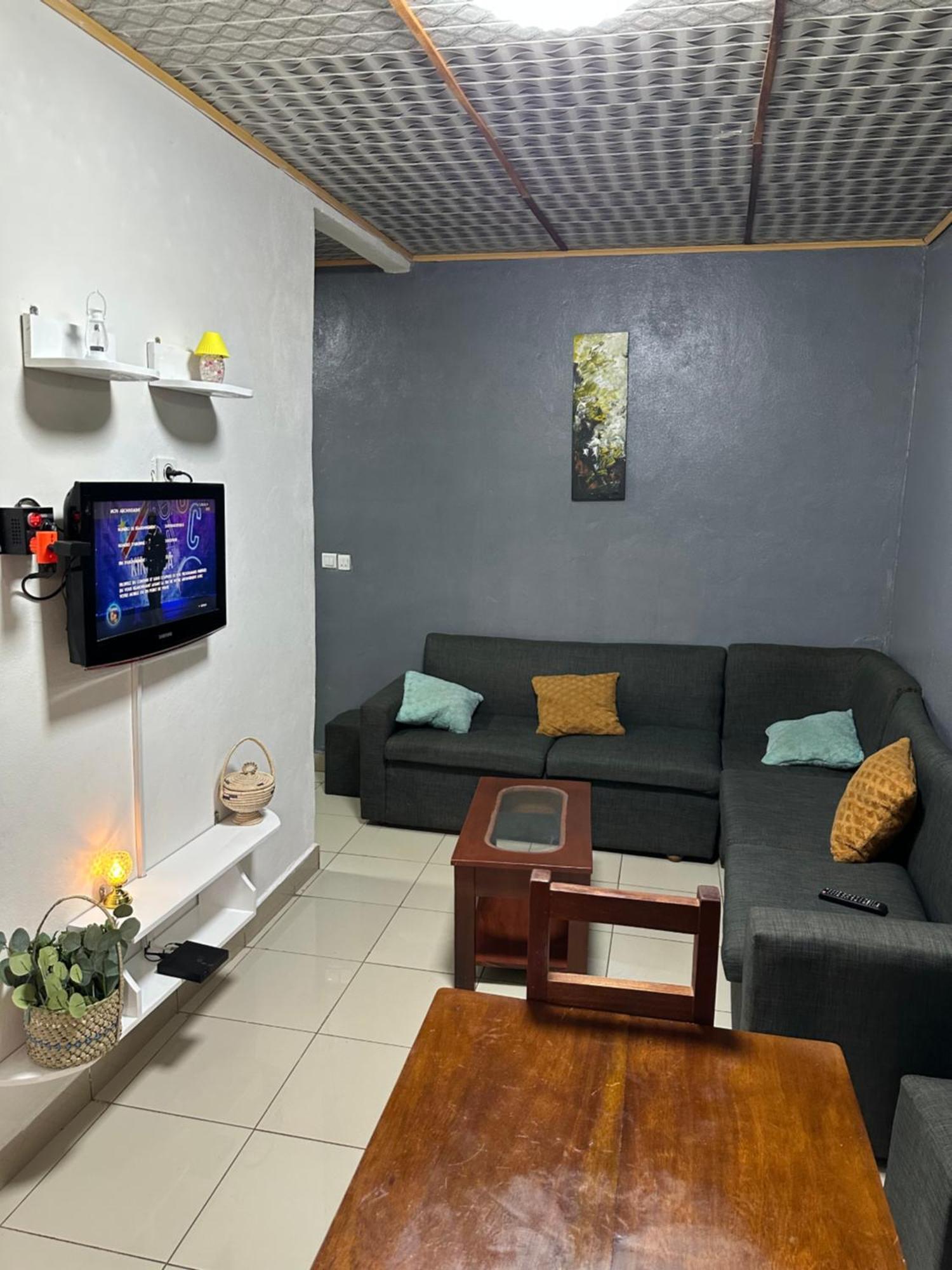 Les Logis De Nouvelle Route Bastos Daire Yaoundé Dış mekan fotoğraf