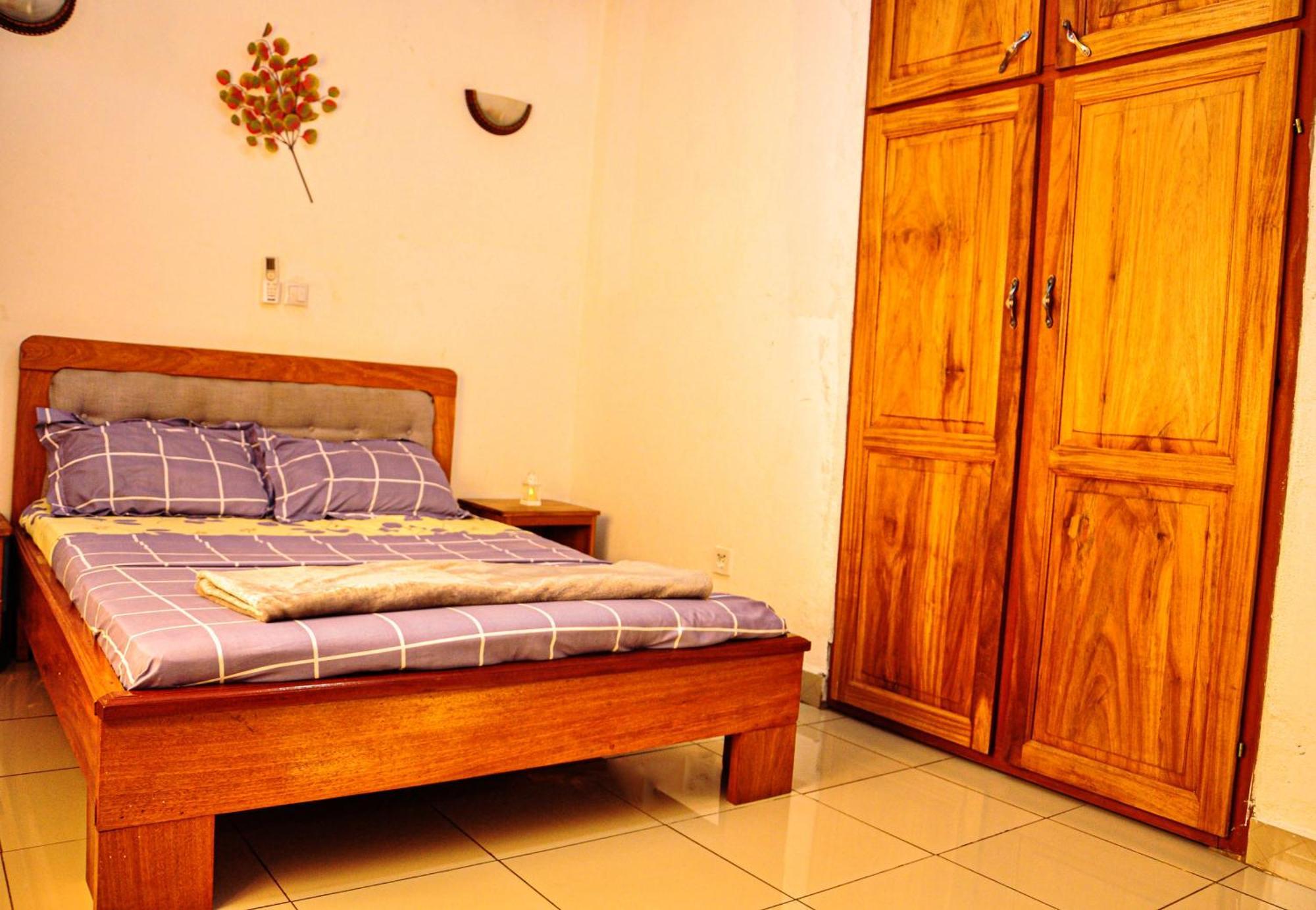 Les Logis De Nouvelle Route Bastos Daire Yaoundé Dış mekan fotoğraf